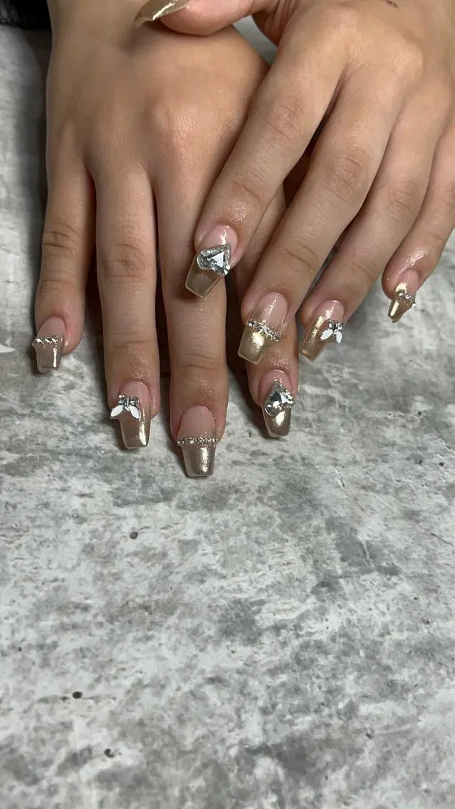 ネイル IROHA Nail 矢掛萌子のネイルデザイン