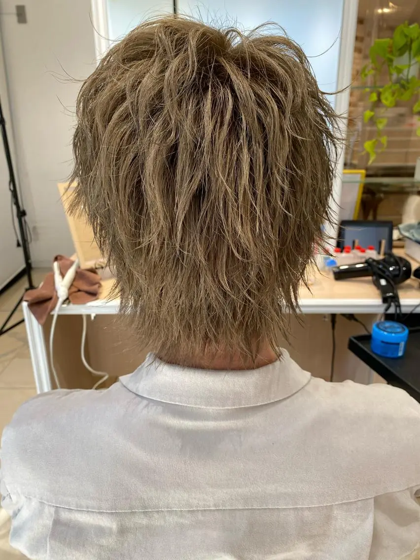 ショート カラー メンズ 🩵波巻き/ツイスパ HARU💎のヘアスタイル
