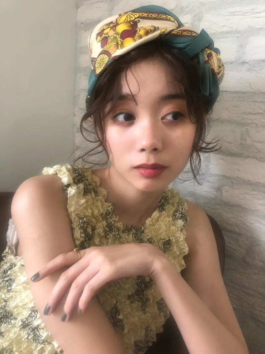 ヘアアレンジ カット ヘアカラー 大人girly🛋️ 🤍yukakoのヘアスタイル