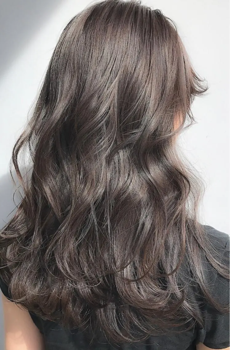 セミロング カラー カット ヘアカラー トリートメント Seventh Senseのヘアスタイル