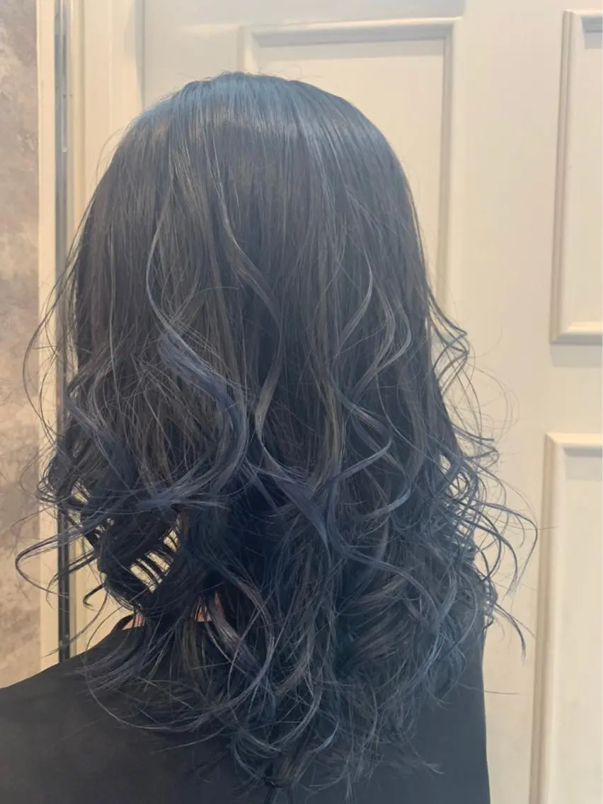 ミディアム カラー グレージュ 🫟Blanco🫟 Color&Careのヘアスタイル