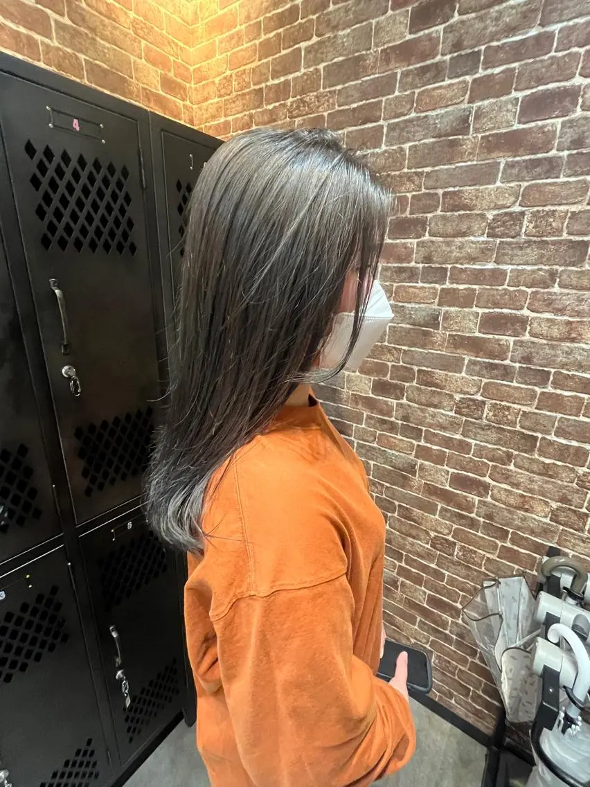 ロング カラー パーマ ヘアアレンジ メンズ キッズ ネイル マツエク・マツパ アイブロウ メンズブリーチ メンズハイライト メンズインナーカラー メンズ韓国風 ブリーチ 久木原 ゆりのヘアスタイル