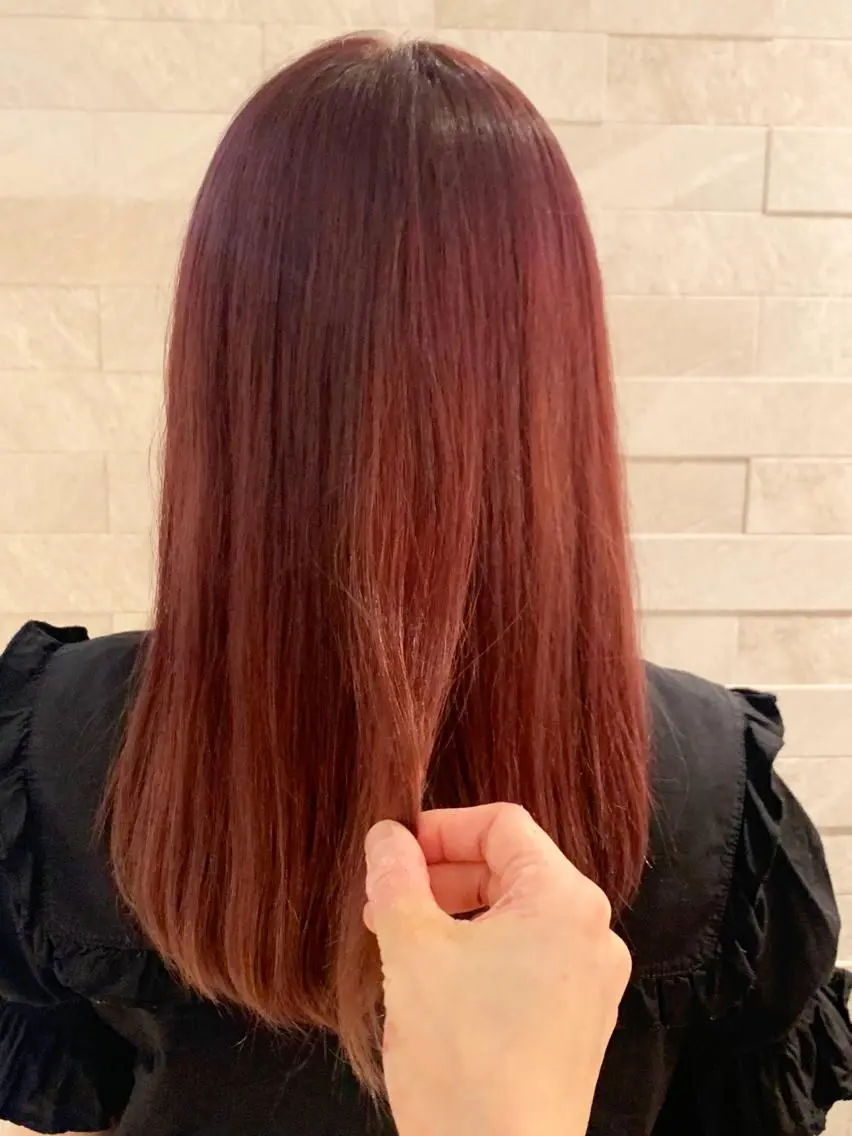 カラー ピンクカラー ピンクパープル O maikoのヘアスタイル