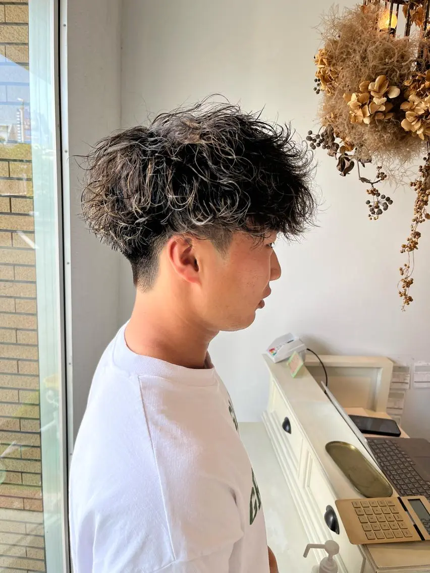 ショート カラー パーマ ニュアンスパーマ/ レイヤー/茶屋町のヘアスタイル