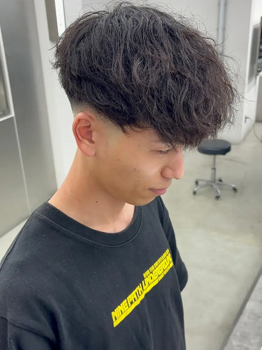 ショート パーマ カット パーマ Lond LOGANのヘアスタイル