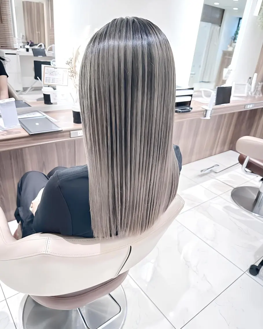ロング カラー 髪質改善 ヘアカラー トリートメント 髪質改善/縮毛矯正 /カラー/篠塚菜々子のヘアスタイル