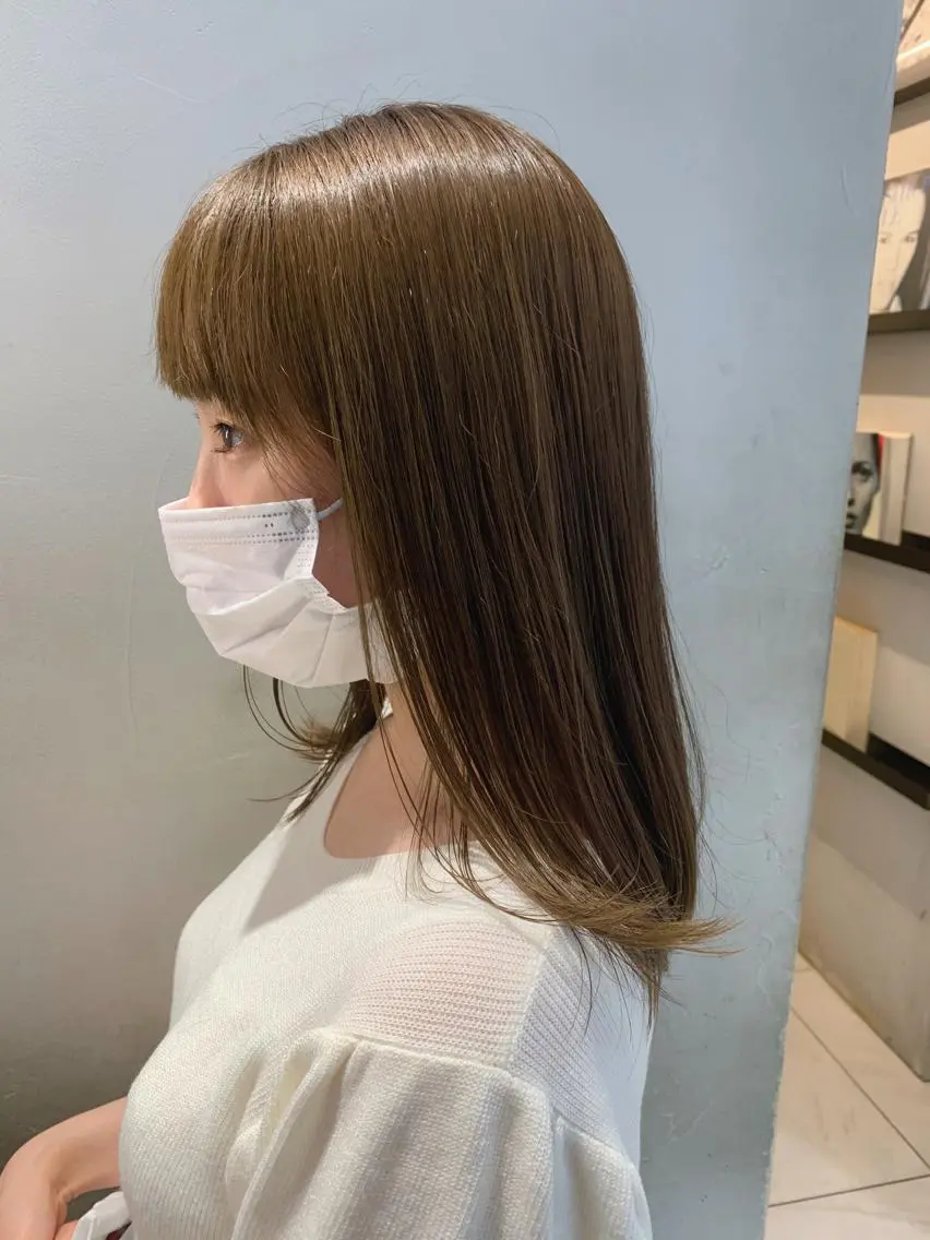 ミディアム カラー ベージュカラー オリーブベージュ チバ タクミのヘアスタイル