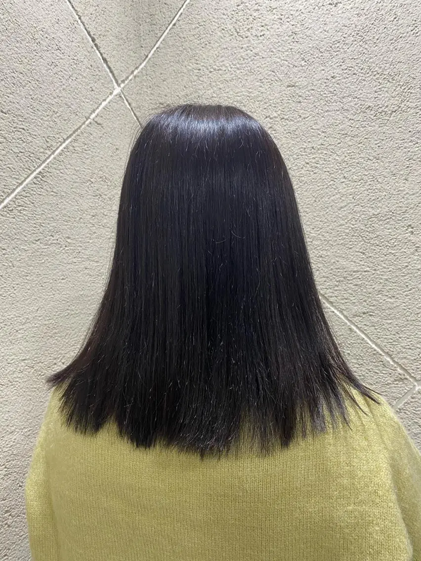 ミディアム カラー 高田 悠月のヘアスタイル