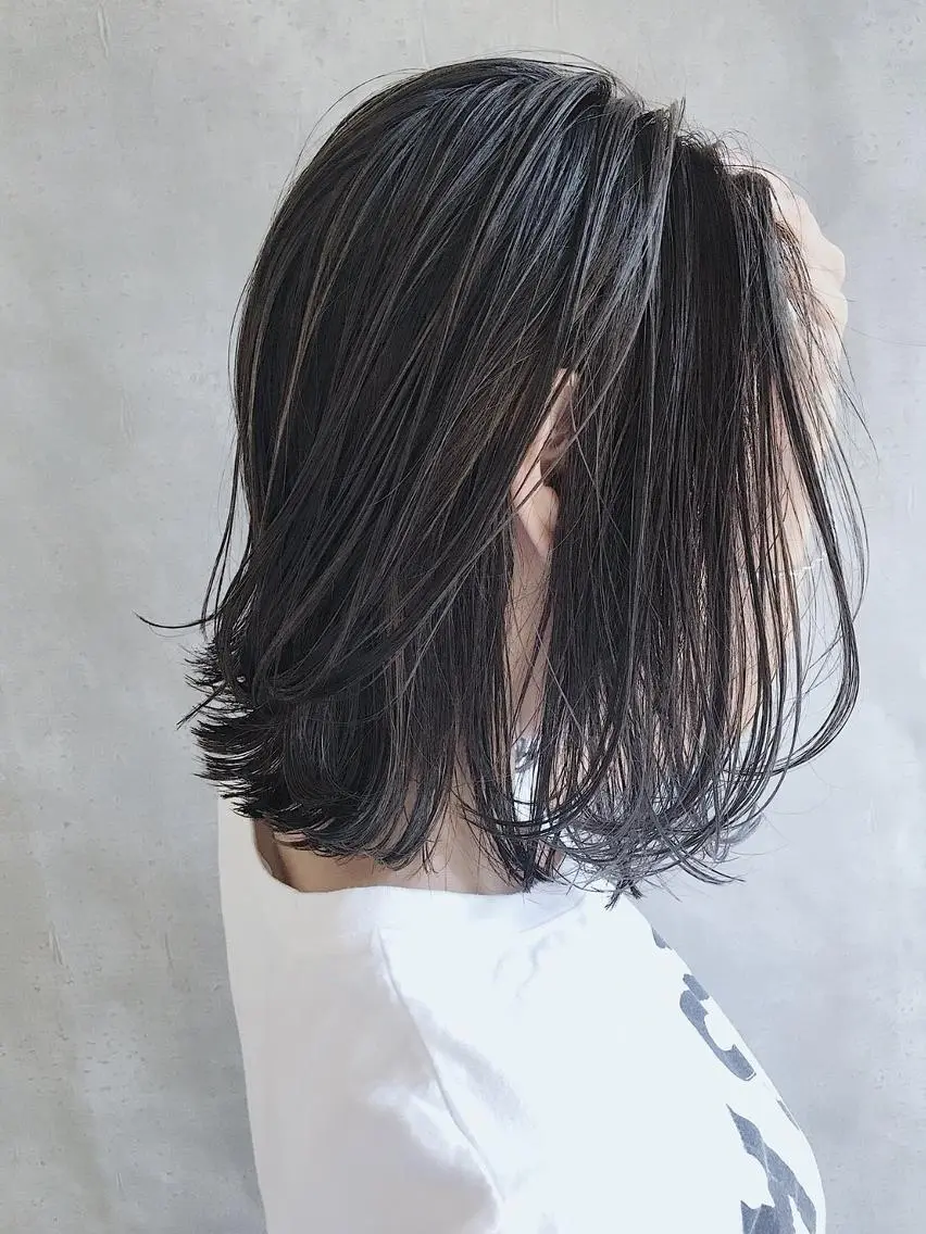 ミディアム カラー アディクシーカラー ブリーチ ケアブリーチ ダブルカラー ハイライトカラー MOU namba ムウナンバのヘアスタイル