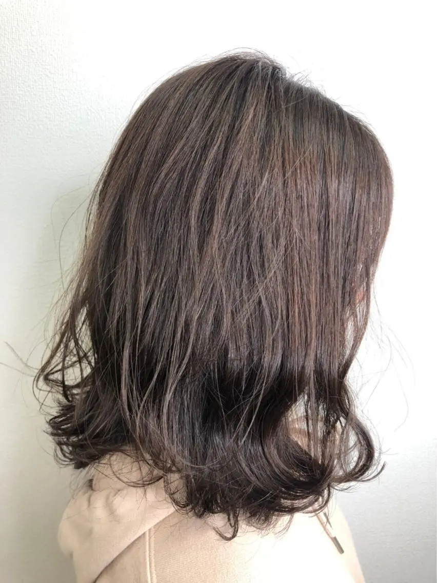 セミロング 🌟ayame🌟 小野寺諒のヘアスタイル