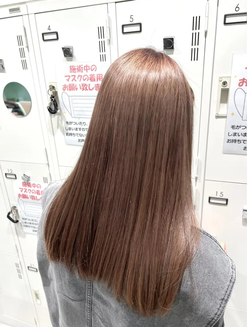 セミロング カラー ヘアカラー 🍀お悩み改善憧れの 美髪　小林風雅のヘアスタイル