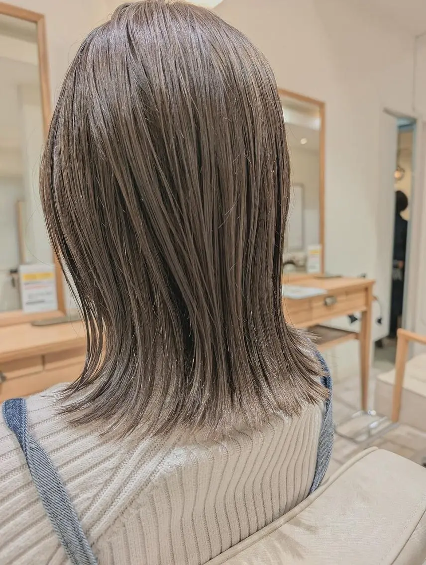 ミディアム KURIYAMA Rimのヘアスタイル