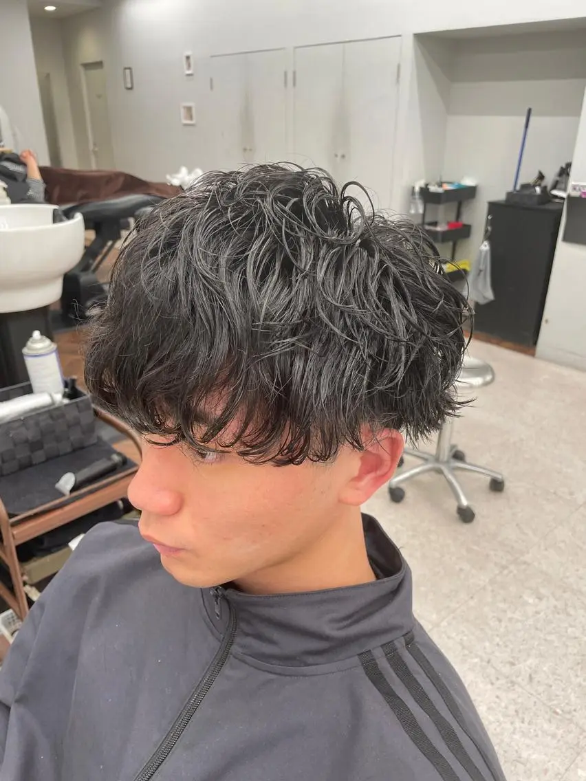 パーマ メンズ 京都河原町 メンズパーマ助川龍哉のヘアスタイル