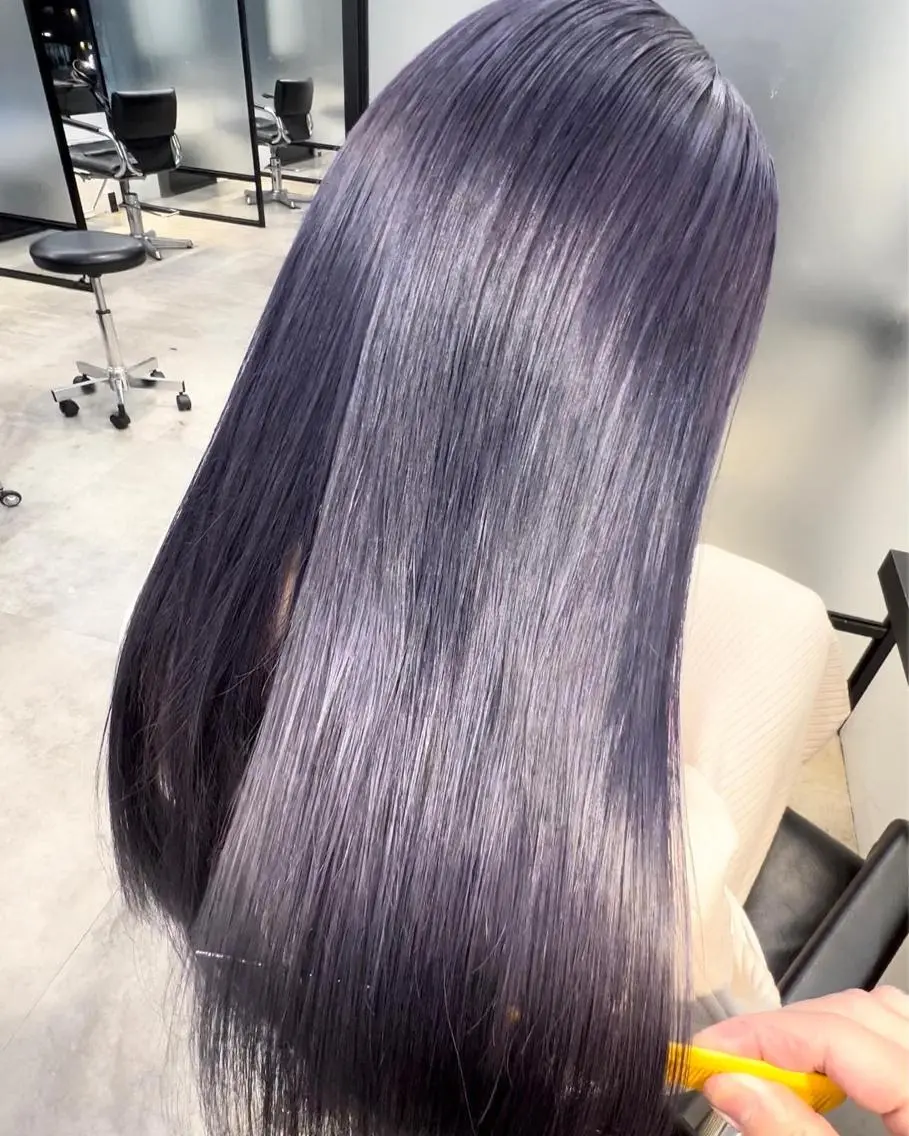 ロング ヘアカラー トリートメント 及川シゲル 髪質改善講師のヘアスタイル