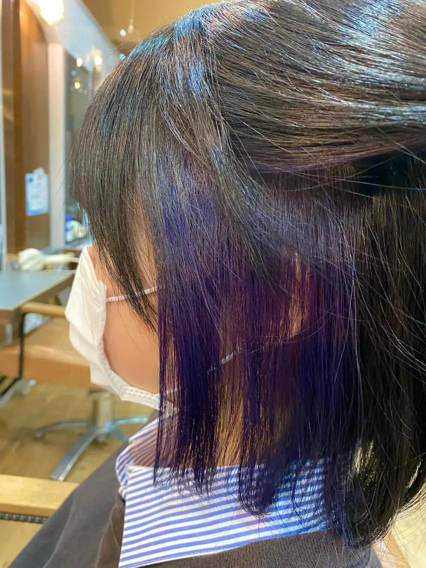 ショート カラー ブルーカラー ブルーバイオレット イヤリングカラー バイオレットカラー カット ヘアカラー トリートメント 特殊カラー特化 ✂️SHIAN フジのヘアスタイル