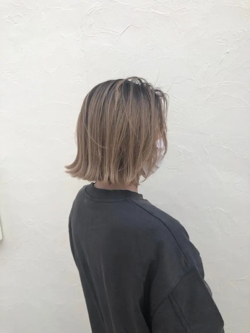 ミディアム 切りっぱなしボブ ボブ カット ヘアカラー トリートメント 【ツヤ髪美容師】 ツダケイスケのヘアスタイル