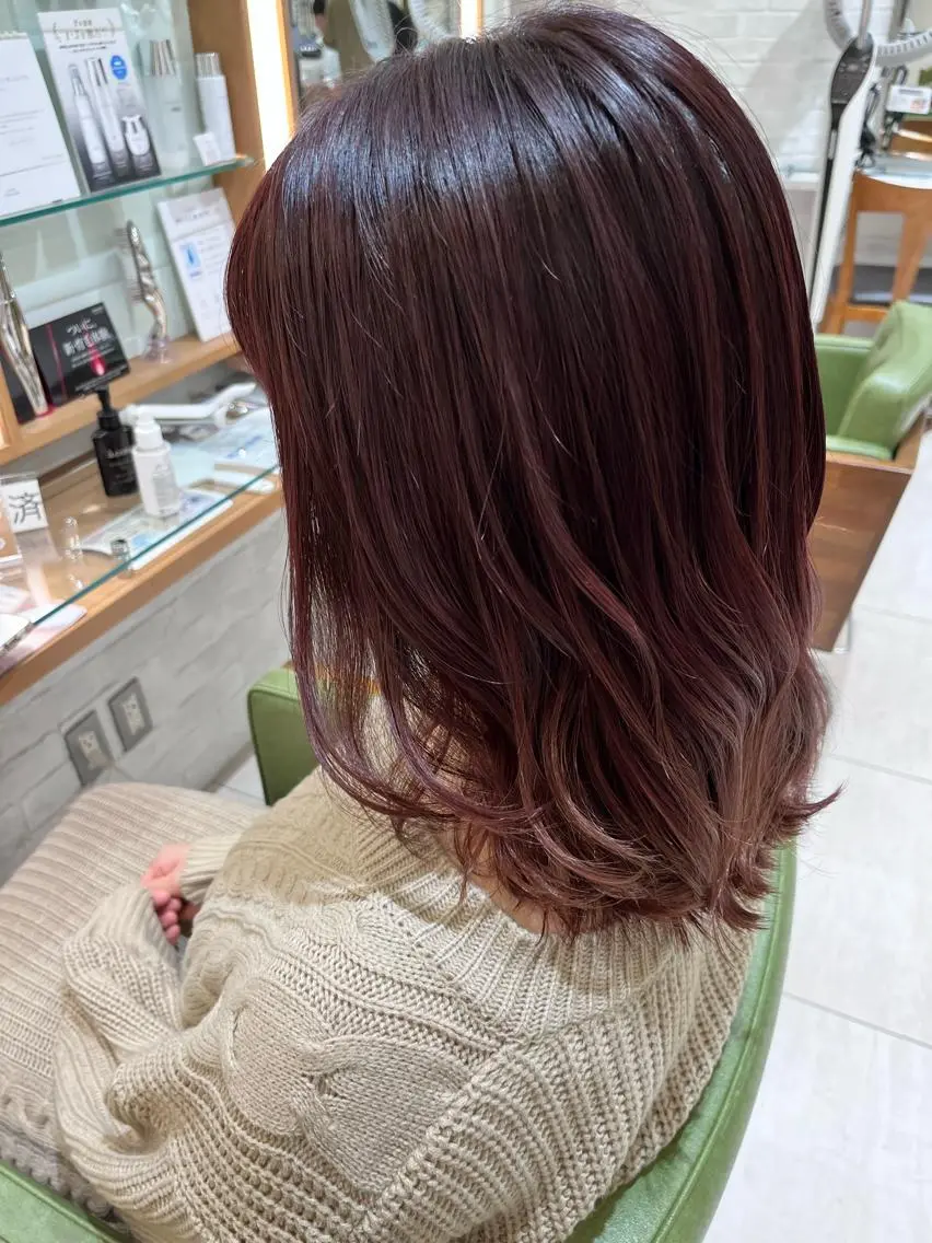 ミディアム カラー ブリーチ カシス 高橋友里亜 /フリーランスのヘアスタイル