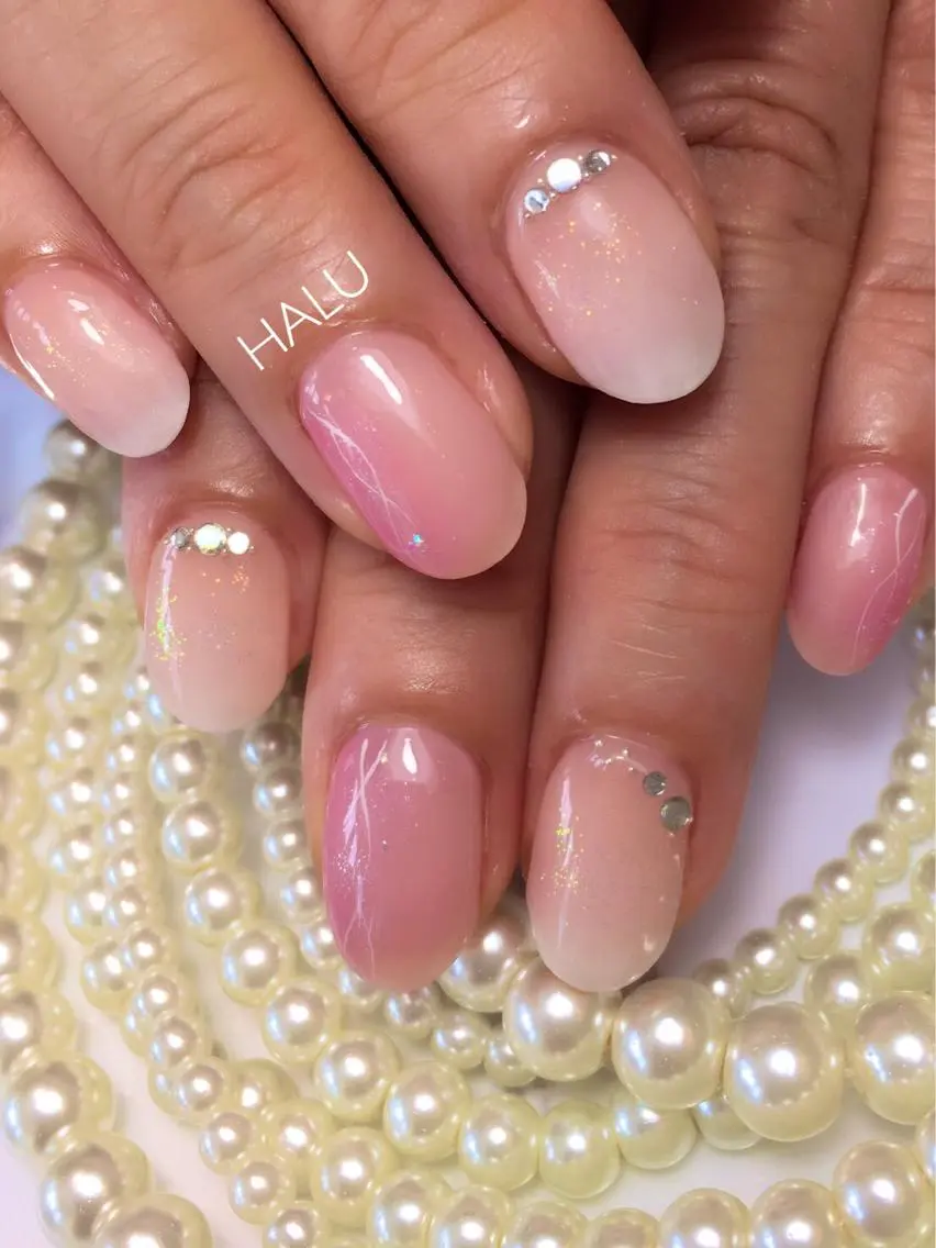 ネイル ニュアンスネイル オフィスネイル HALU ハルのネイルデザイン