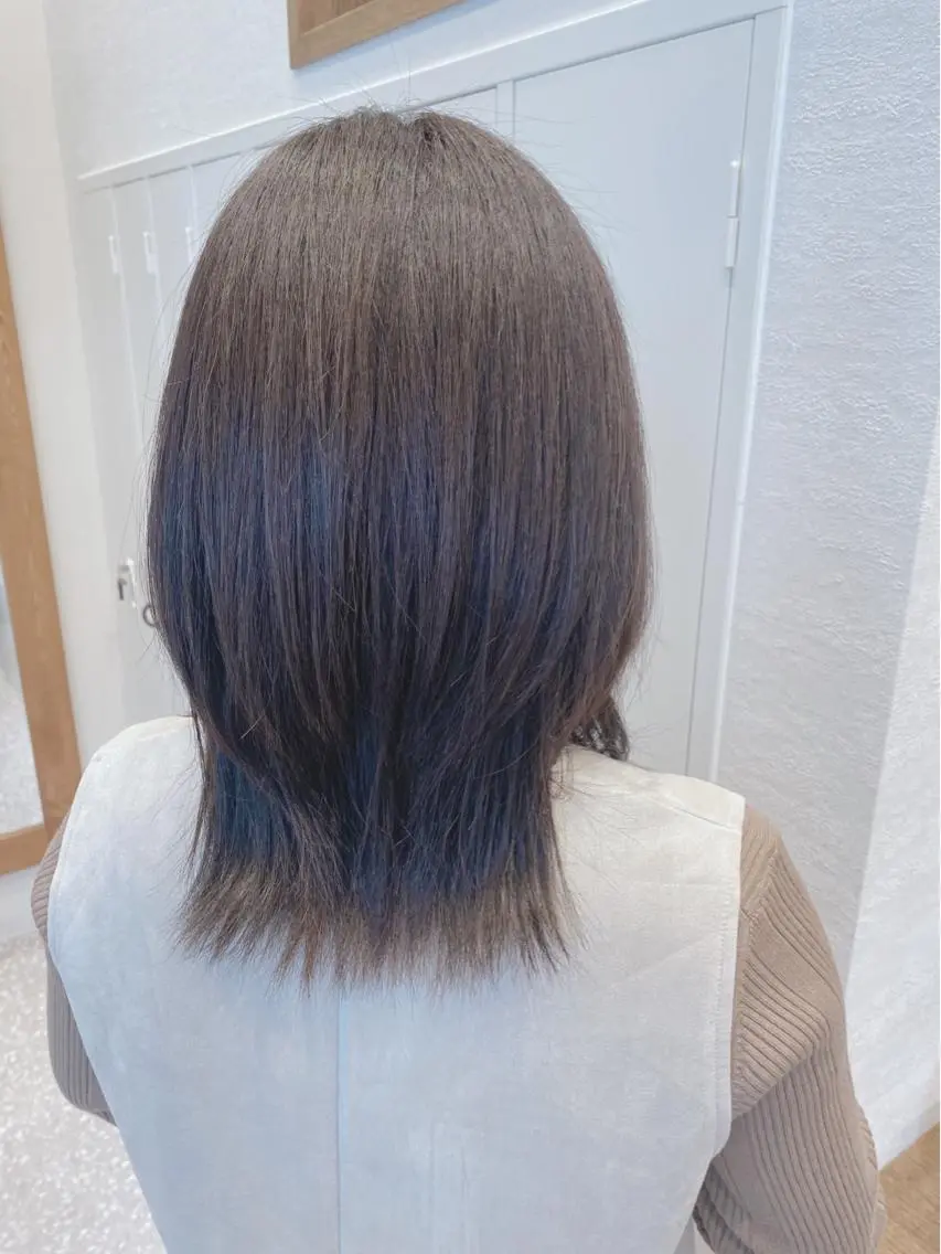 セミロング くびれヘア カット ヘアカラー トリートメント 坂井 千穂のヘアスタイル