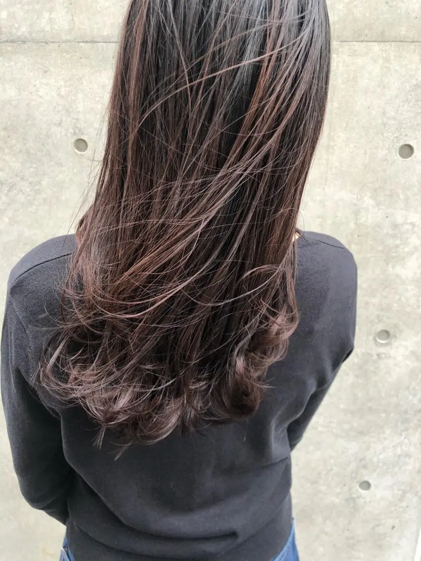 ロング やまさきえりこ ニュアンスパーマのヘアスタイル