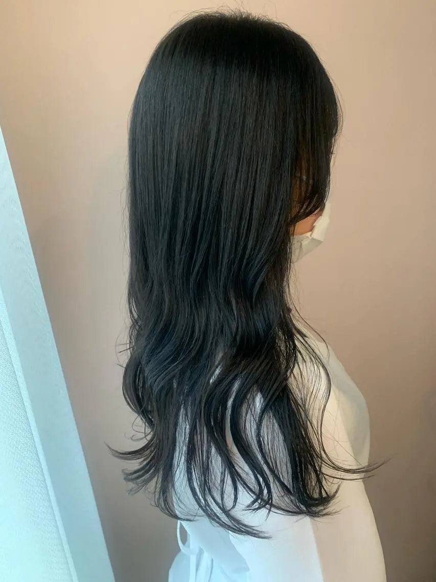 ロング カラー 黒髪 グレーブラック hubhair レイヤー/透明感のヘアスタイル