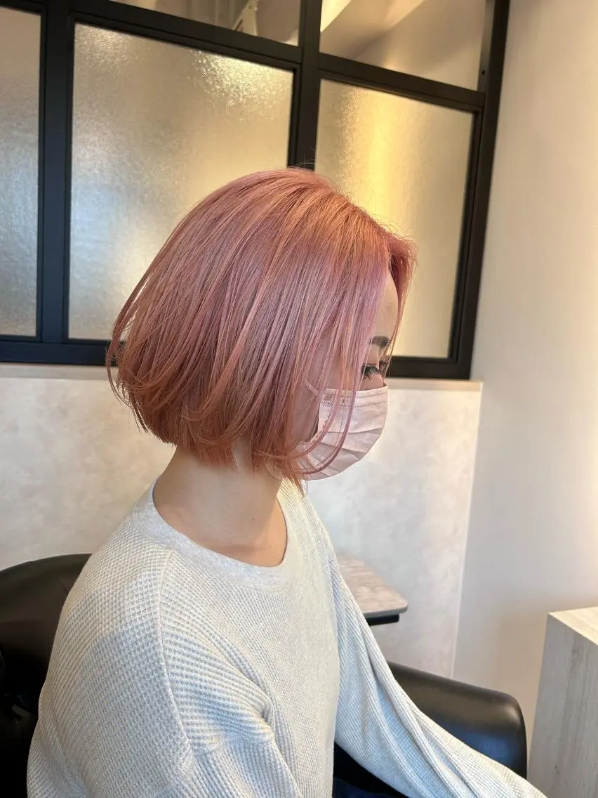 ショート カラー ヘアカラー トリートメント emi/髪質改善/ 韓国風/艶カラーのヘアスタイル