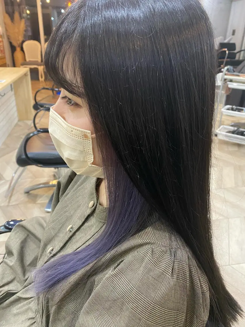 セミロング カラー ブリーチ イヤリングカラー インナーカラー カット ヘアカラー 的塲 優弥のヘアスタイル