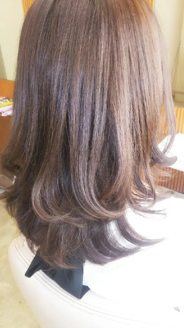 ミディアム カラー アッシュ 透明感カラー 脇田 雄大のヘアスタイル