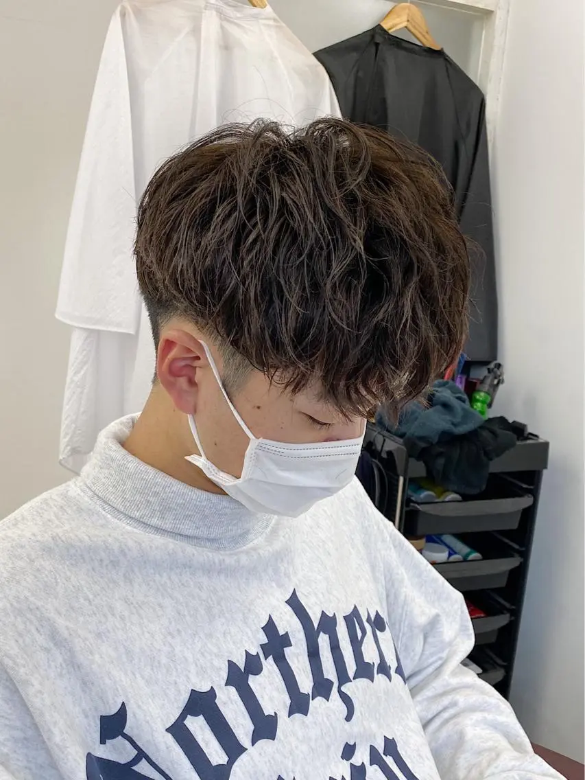 ショート パーマ メンズ 原田 涼矢のヘアスタイル