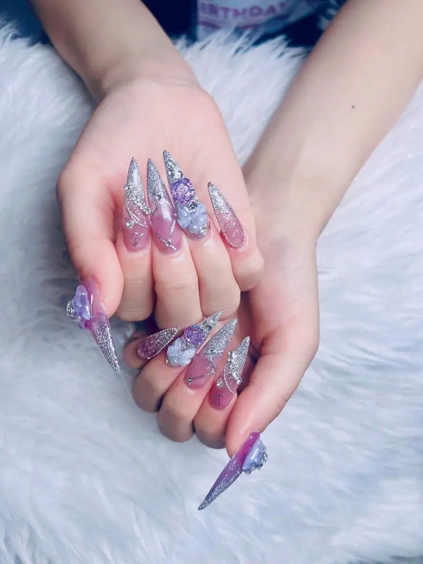 ネイル フレンチネイル ジェルネイル ハロウィン 韓国ネイル マグネットネイル ハンドネイル neco H.babynailのネイルデザイン