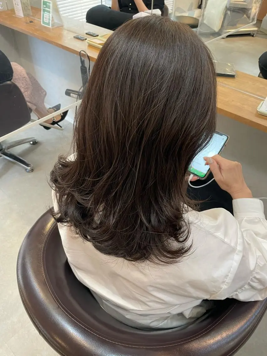 ミディアム トレンド透明感カラー ☘️大貫 昂涼🐹のヘアスタイル