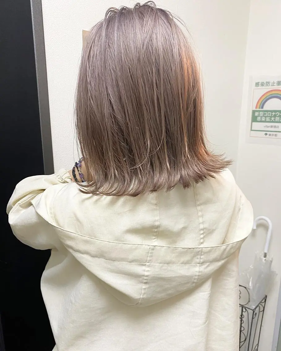 ショート カラー 🌟色落ちまで綺麗/ ブリーチ/RYO⭐️のヘアスタイル