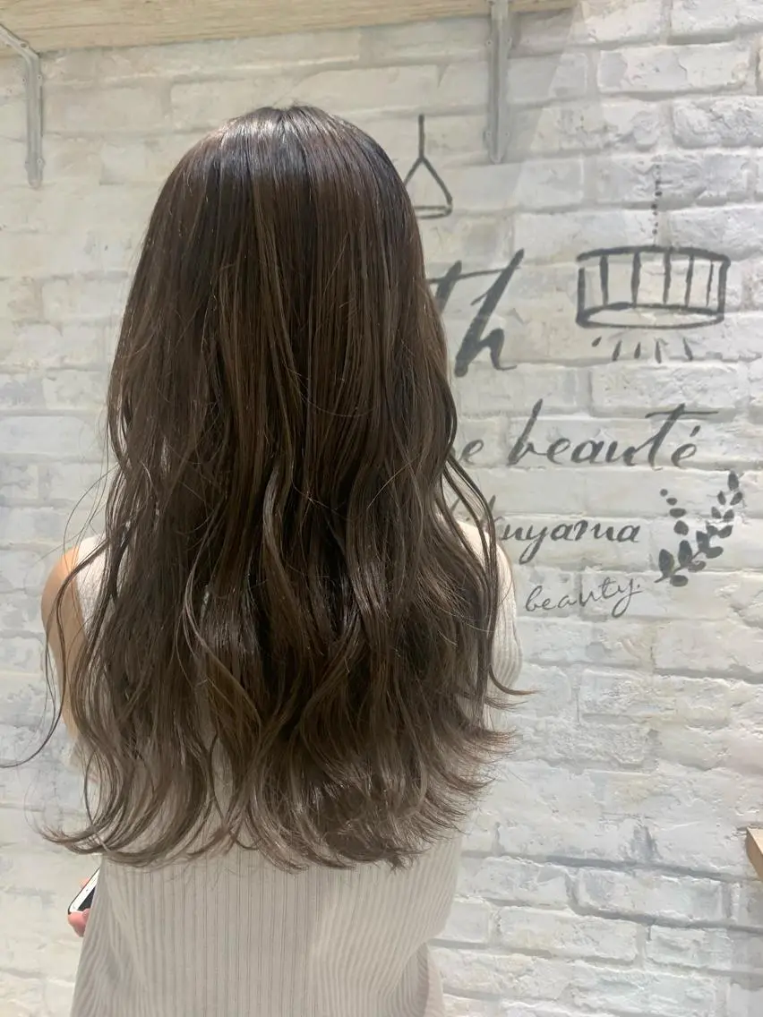 ロング カラー ヘアカラー 🦋小泉 綺芽🦋のヘアスタイル