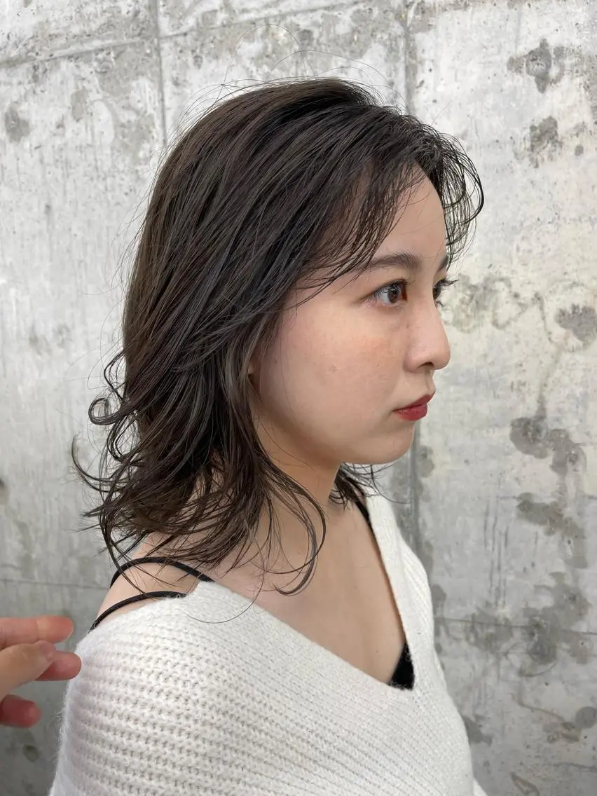 ミディアム カラー ヘアアレンジ インナーカラー 【ボブ/ハイトーン /ナチュラル】HIIのヘアスタイル
