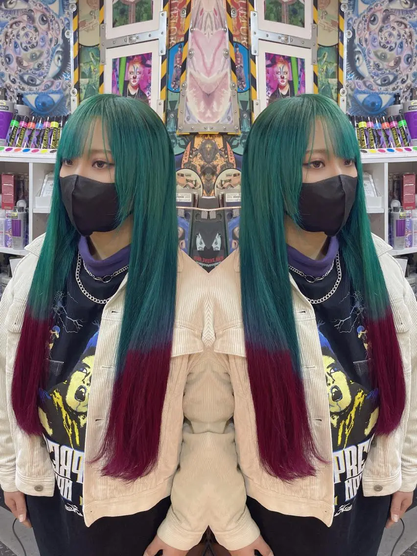 ロング カラー ヘアアレンジ ブリーチ ケアブリーチ グラデーションカラー ハイトーンカラー エクステ 🌈派手髪エクステ ブレイズ🌈ひろとのヘアスタイル