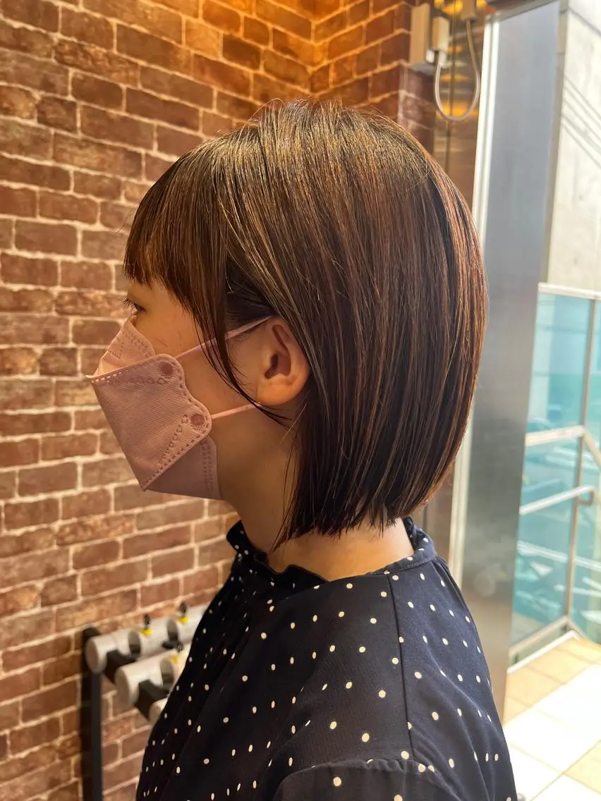 ミディアム カラー パーマ ヘアアレンジ メンズ キッズ ネイル マツエク・マツパ アイブロウ ミディアムパーマ メンズパーマ ブラウンカラー ケアカラー 透明感カラー 久木原 ゆりのヘアスタイル