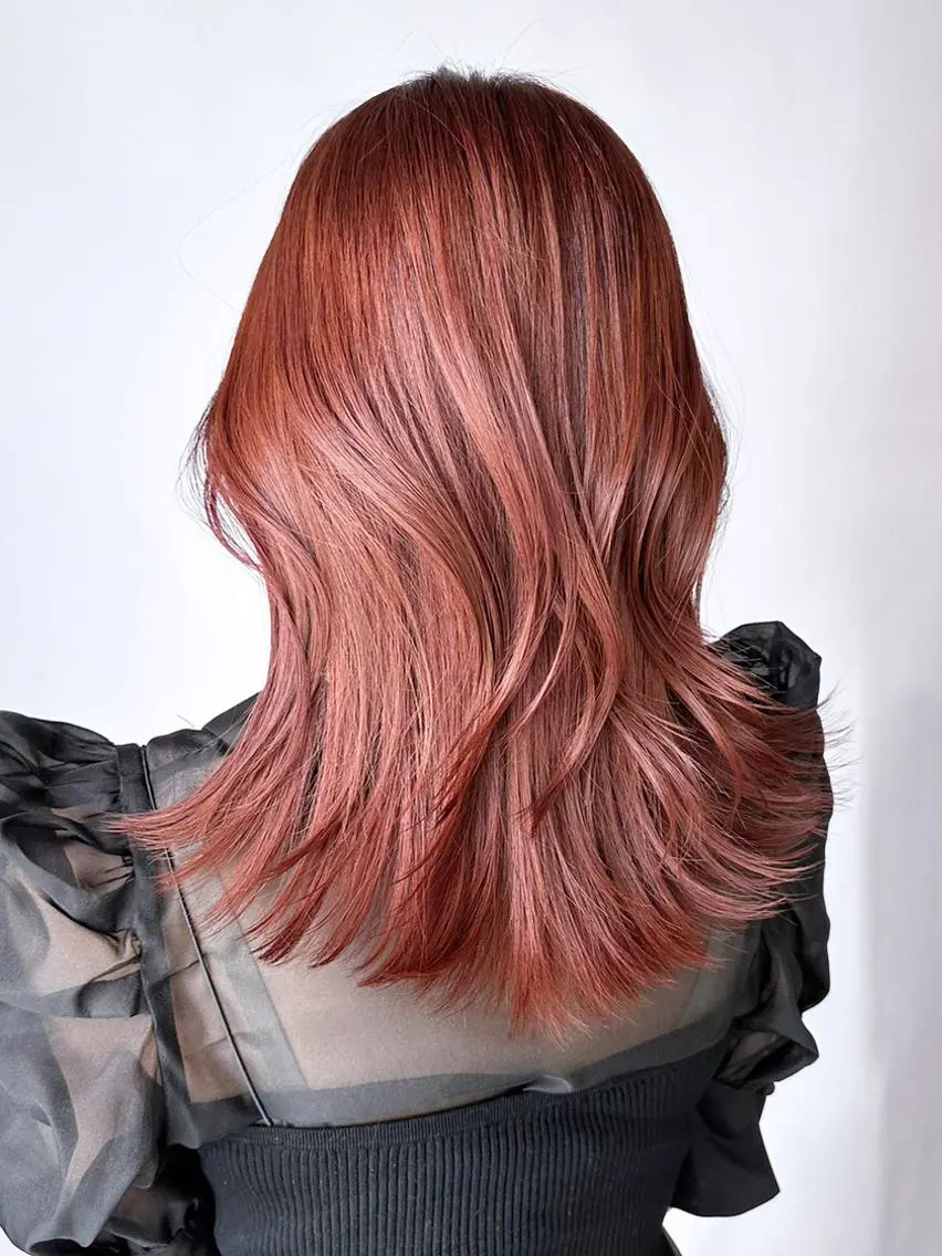 カラー ミディアム オレンジ カット ヘアカラー トリートメント ITbyALBUM 八王子店のヘアスタイル