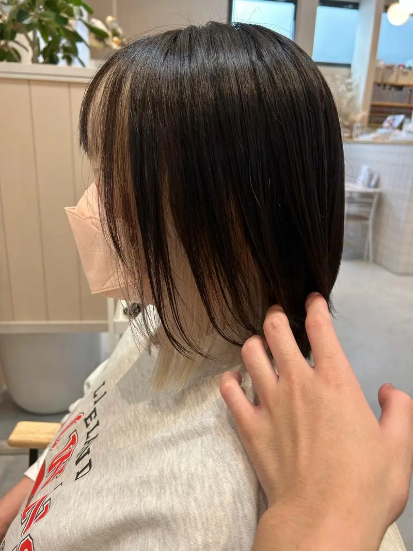 ショート ミストバング カット ヘアカラー トリートメント 茨木市駅徒歩5分 小林龍之介のヘアスタイル
