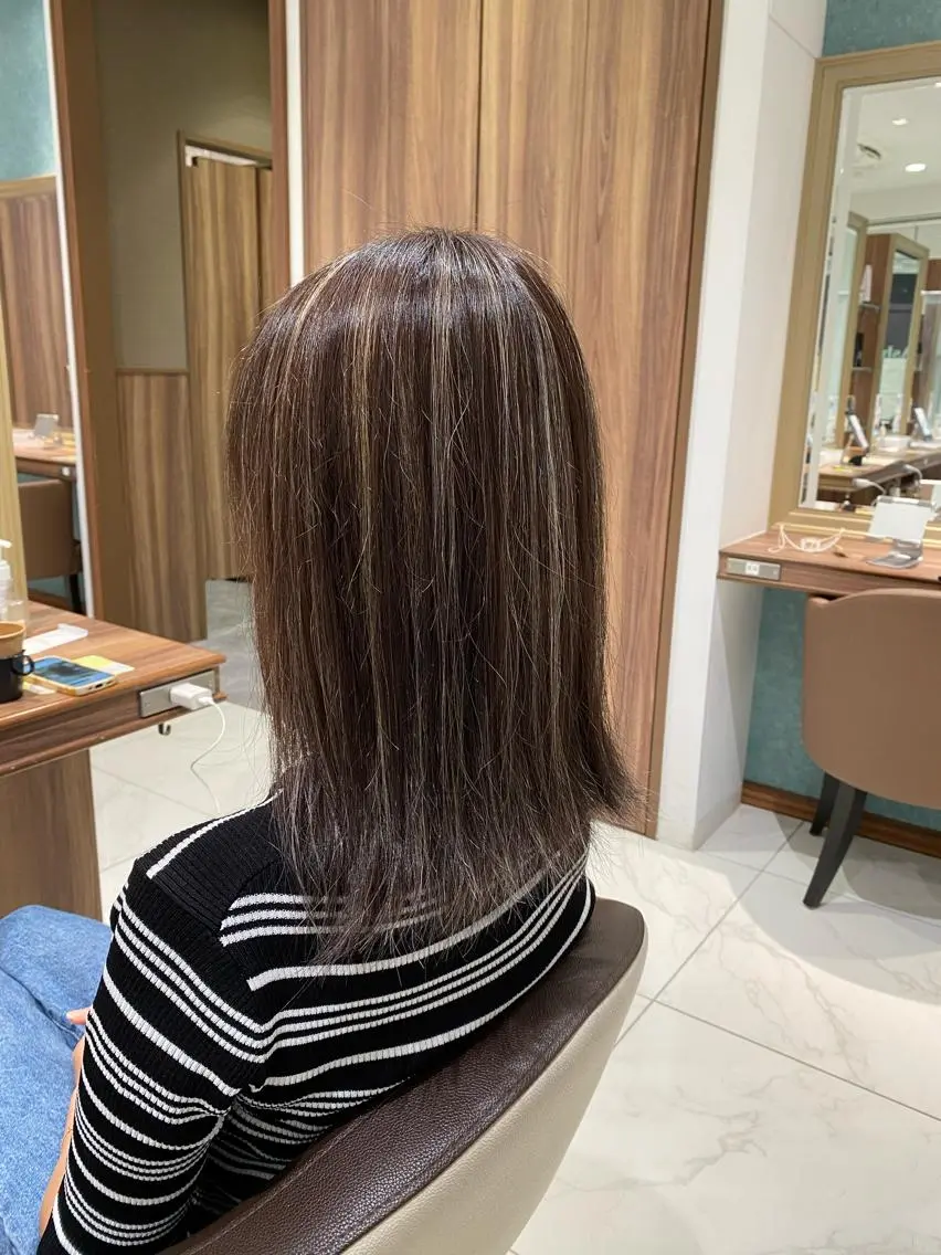 ミディアム ヘアカラー 竹下 勝也のヘアスタイル