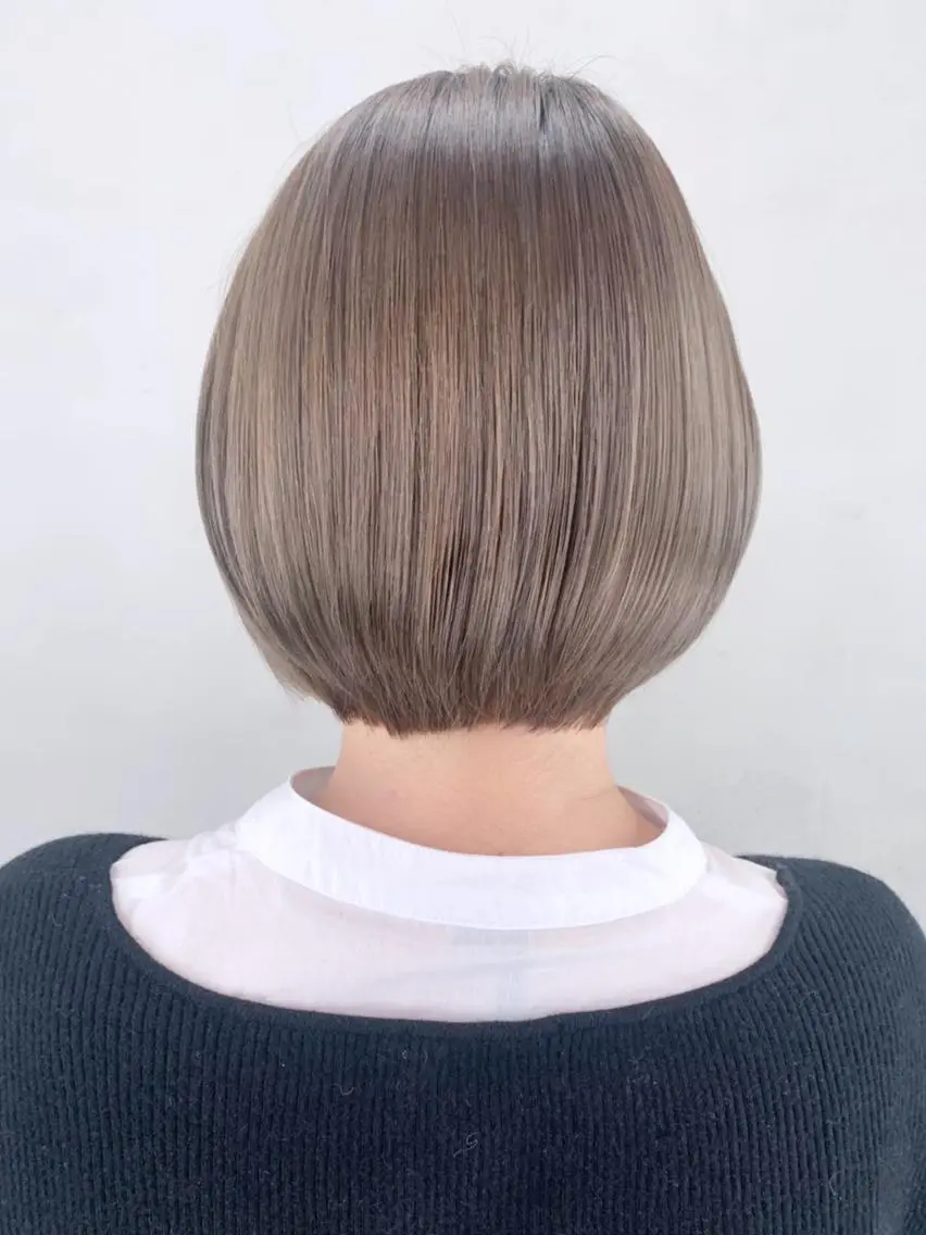 ショート カラー パーマ ヘアアレンジ ベージュカラー オリーブベージュ ITbyALBUM 八王子店のヘアスタイル