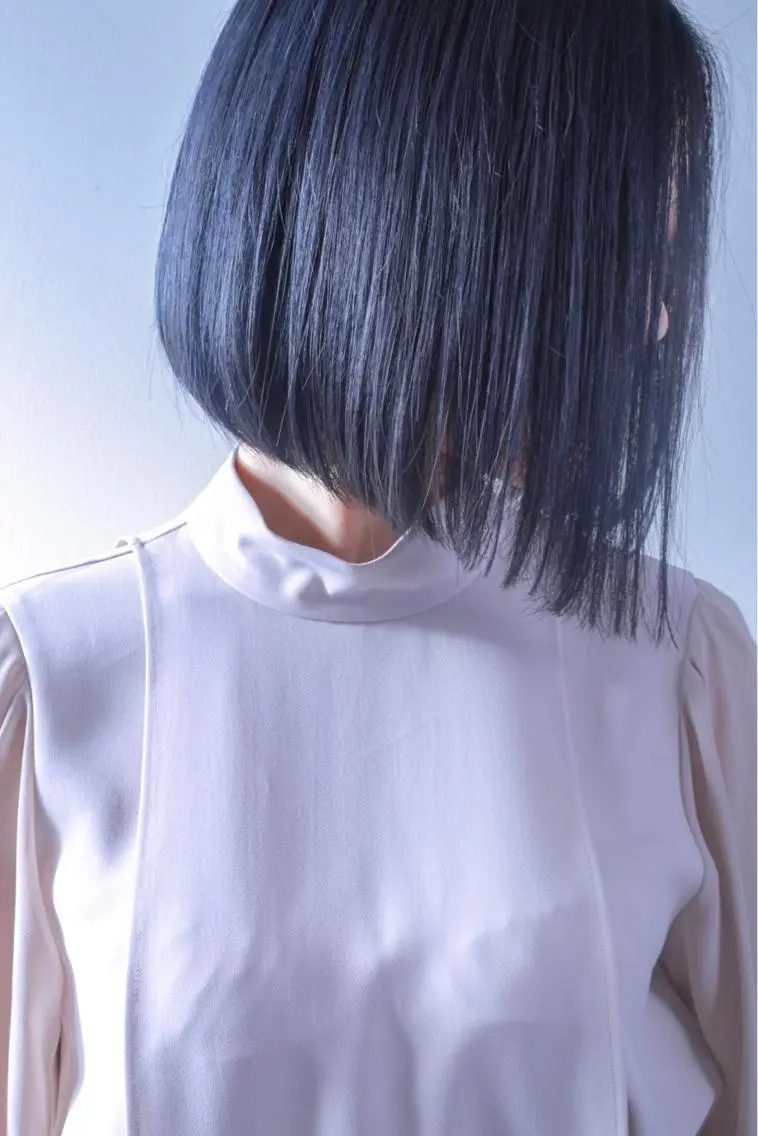 ショート カラー 伊藤 裕貴のヘアスタイル