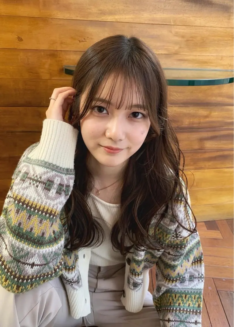 セミロング カラー カット ヘアカラー トリートメント 矢野 晃平のヘアスタイル