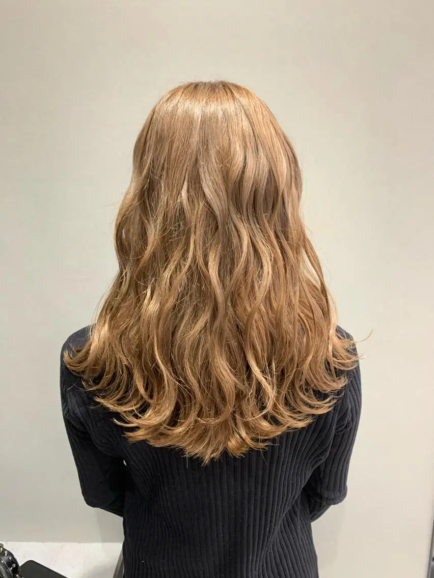 ロング カラー ベージュカラー 外国人風カラー 浦野 剛志のヘアスタイル