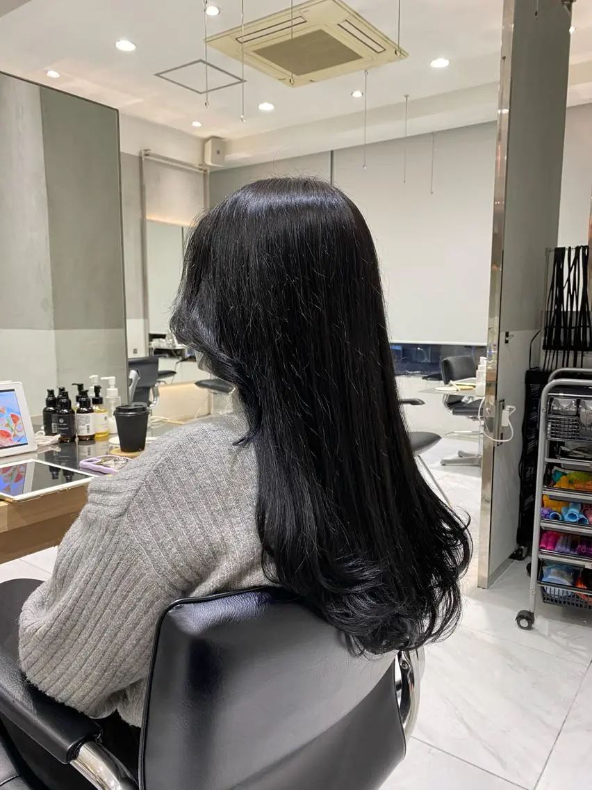 ロング カラー ヘアカラー トリートメント 艶感/ナチュラル 🌿マアヤのヘアスタイル