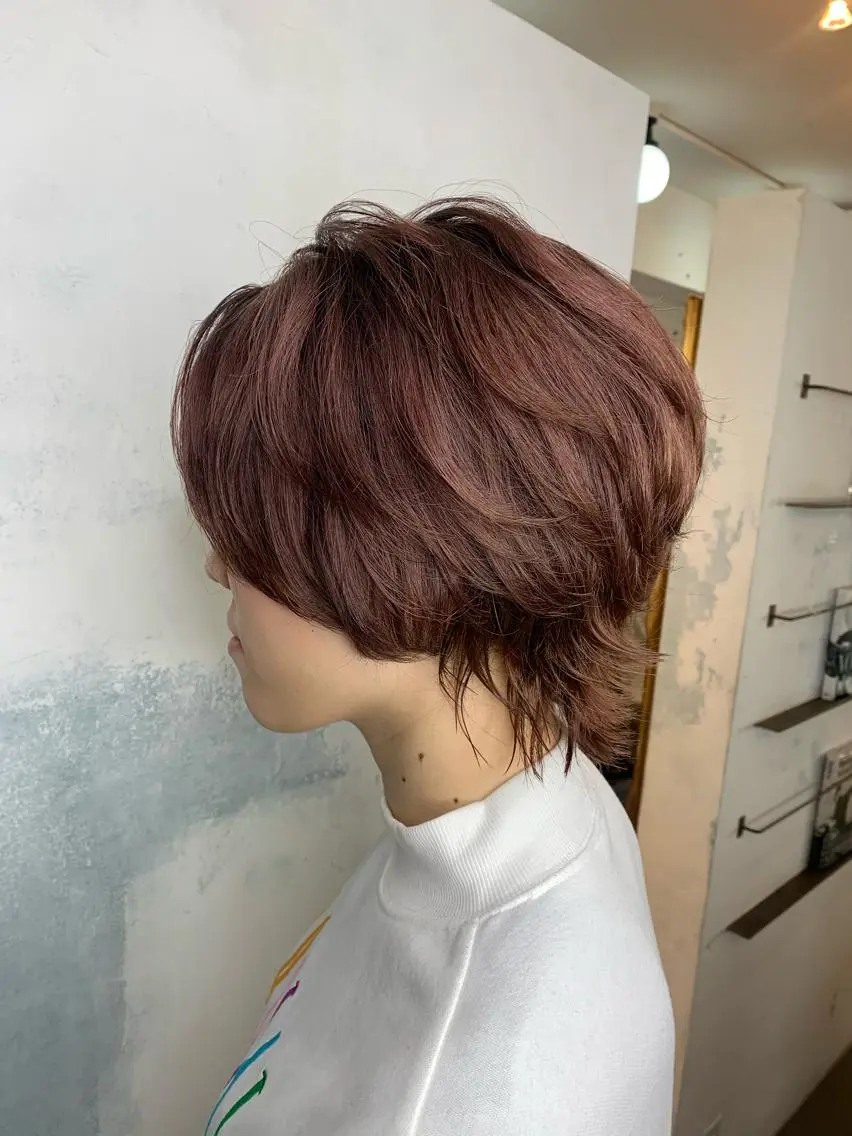 ショート カラー ブリーチ レッドカラー カット ヘアカラー トリートメント 🍑艶髪✖️暖色系 ✨momoka🍑のヘアスタイル