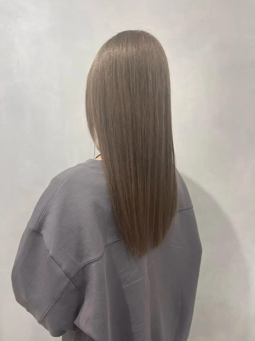ロング カラー ベージュカラー ヘアカラー トリートメント 🦋レイヤーカット ミドリカワ🦋のヘアスタイル