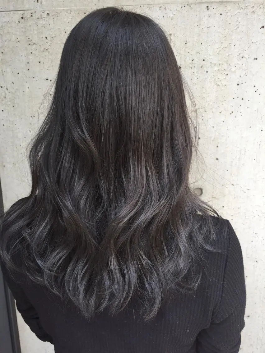 セミロング カラー パーマ ヘアアレンジ メンズ キッズ ネイル マツエク・マツパ メンズブリーチ メンズハイライト メンズインナーカラー アッシュ ブリーチ 顔まわりレイヤー× 韓国ヘアオタベシンヤのヘアスタイル