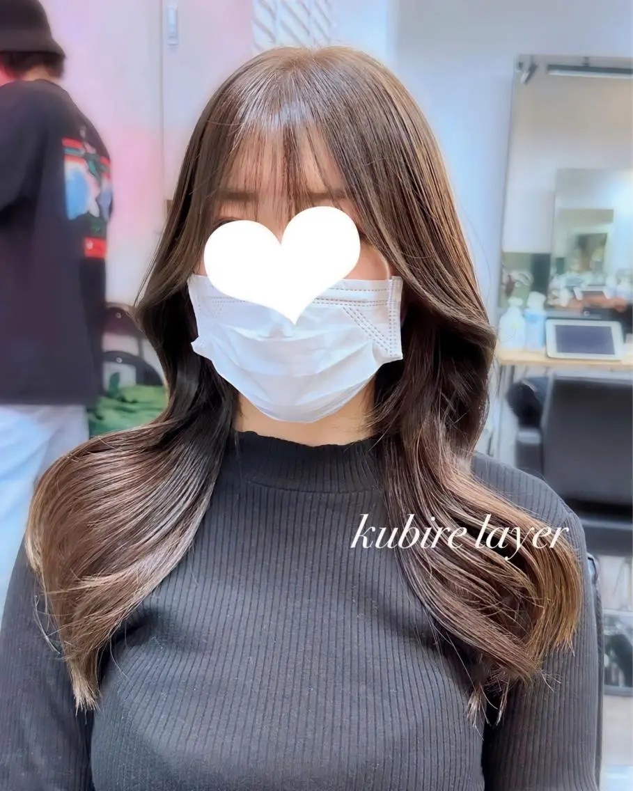 セミロング くびれヘア カット ヘアカラー トリートメント 前髪の割れ癖を治す プロ✂️ヒロのヘアスタイル
