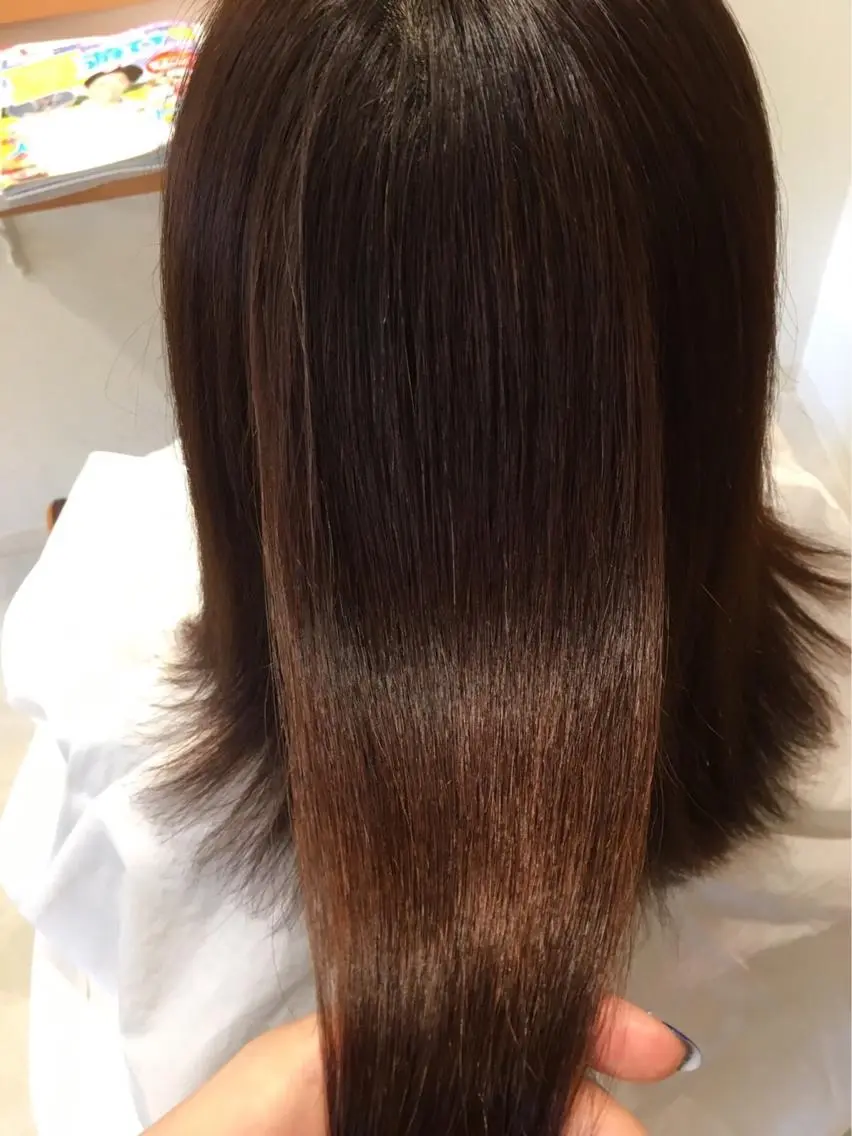 セミロング 髪質改善 縮毛矯正 ツヤ髪専門美容師 桑原 和誠のヘアスタイル
