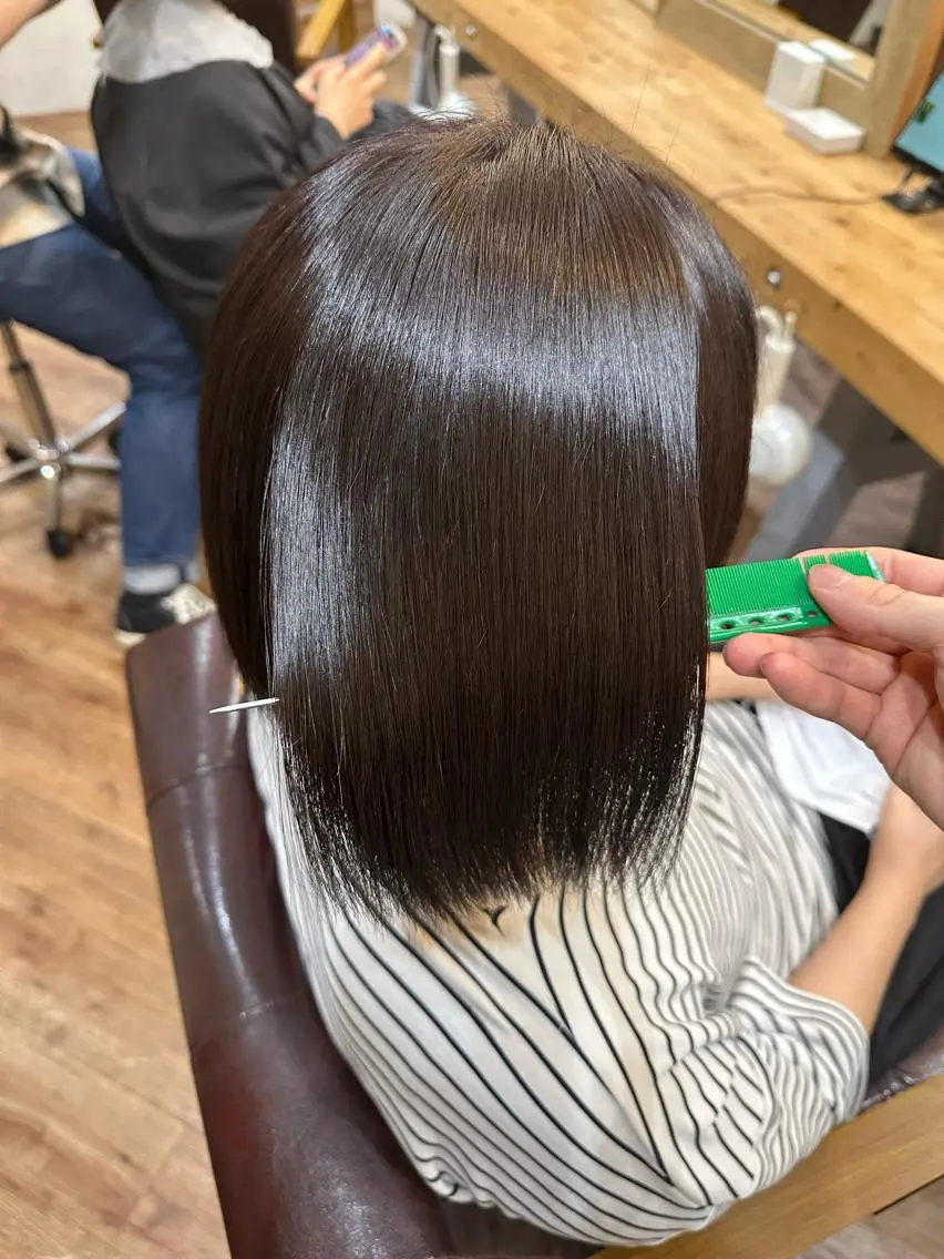 ショート パーマ 縮毛矯正/髪質改善 予約はリクエストからのヘアスタイル